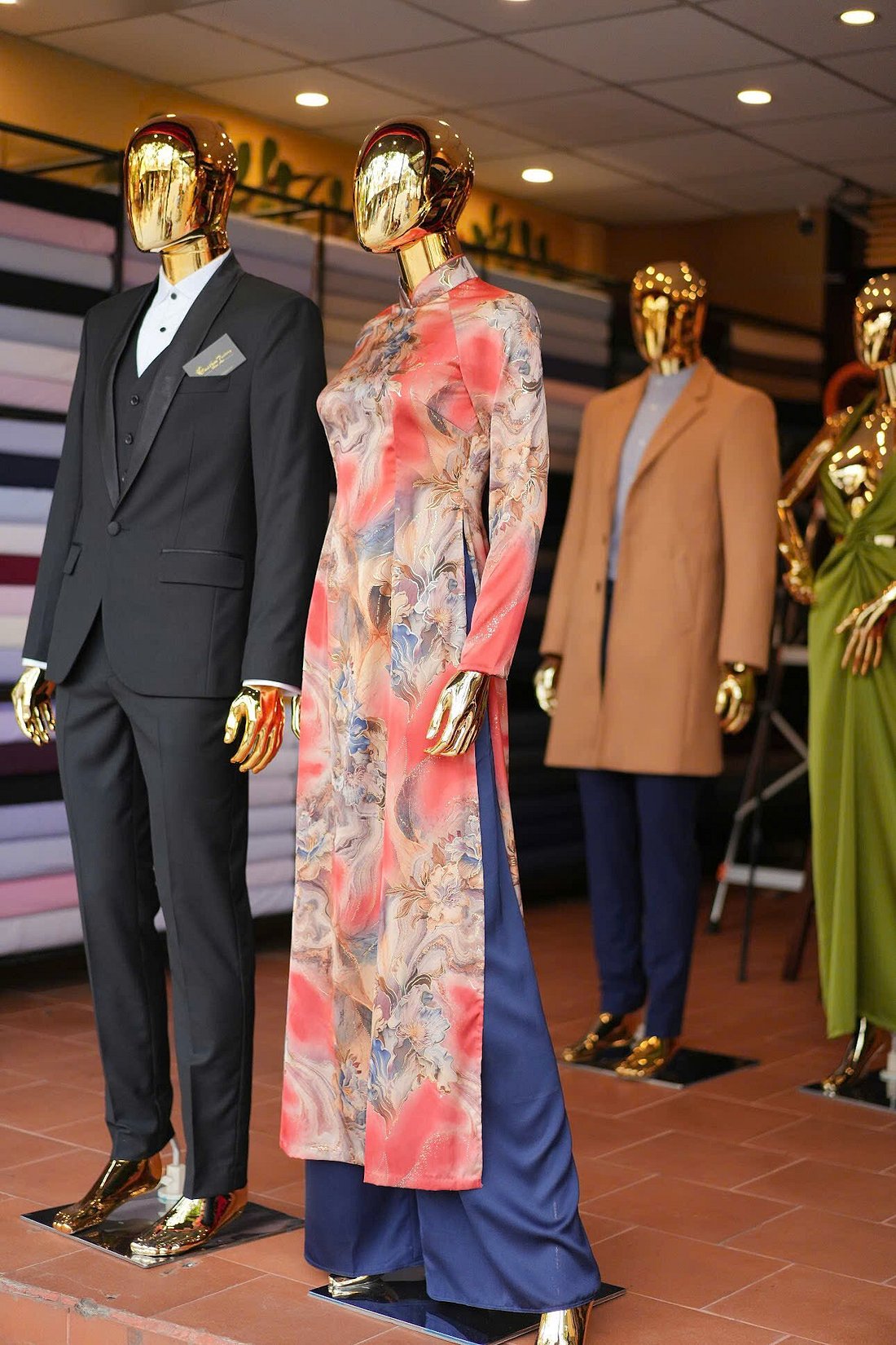 Custom tailory hoi an áo dài 