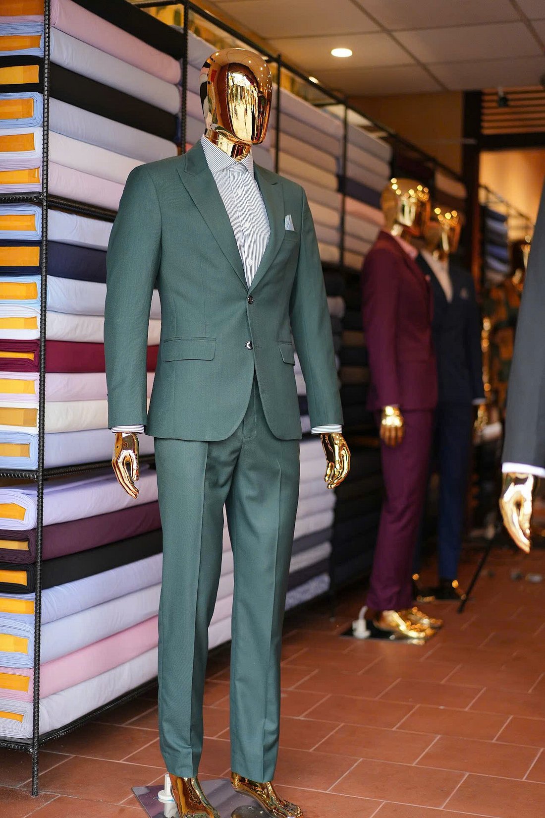 Custom tailory hoi an suit