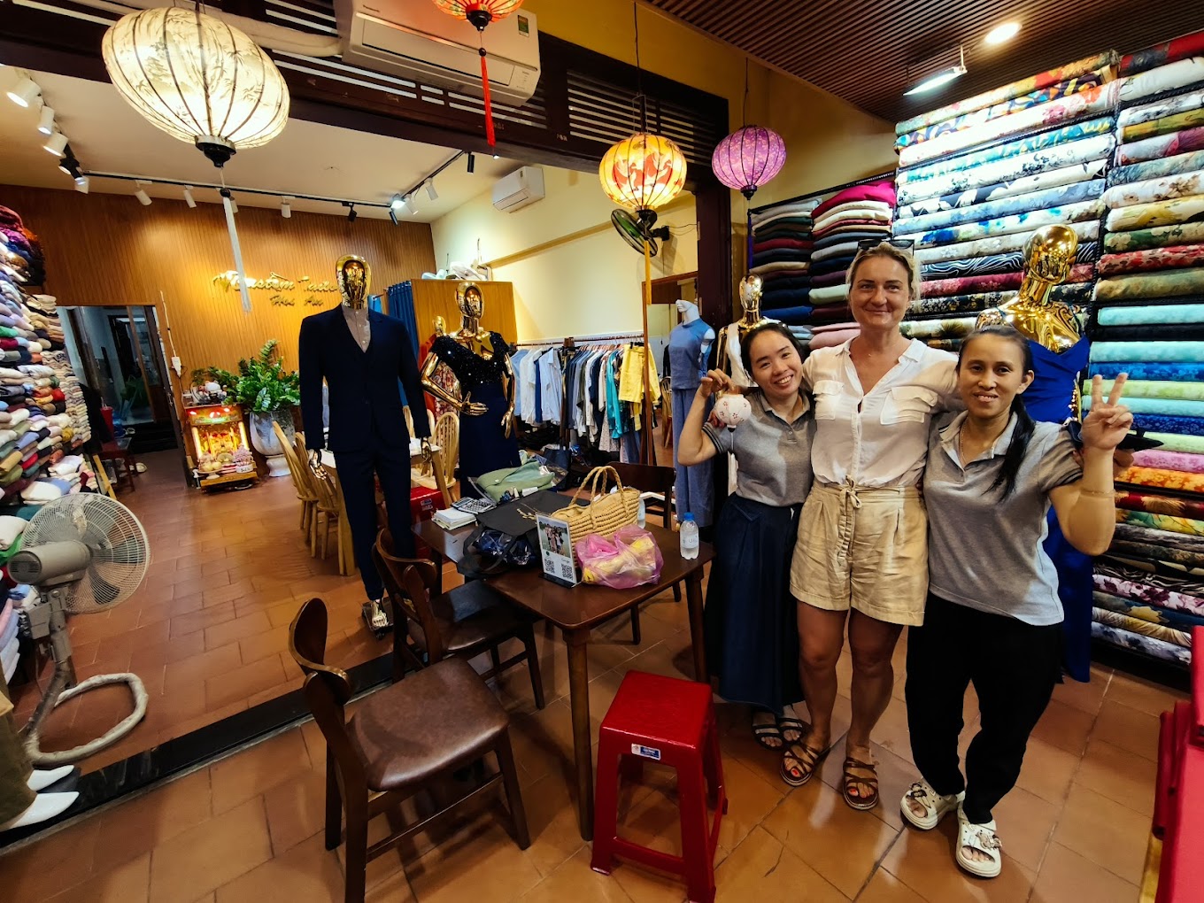 Custom tailory Hoi An