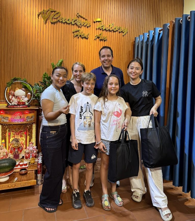 Hoi An Custom Clothing lưu giữ cảm xúc