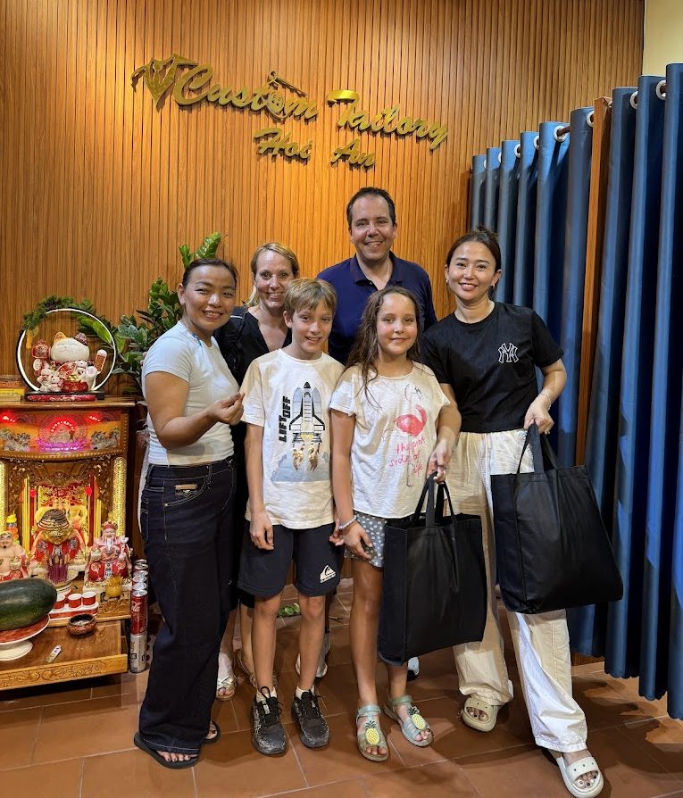 Hoi an custom clothing