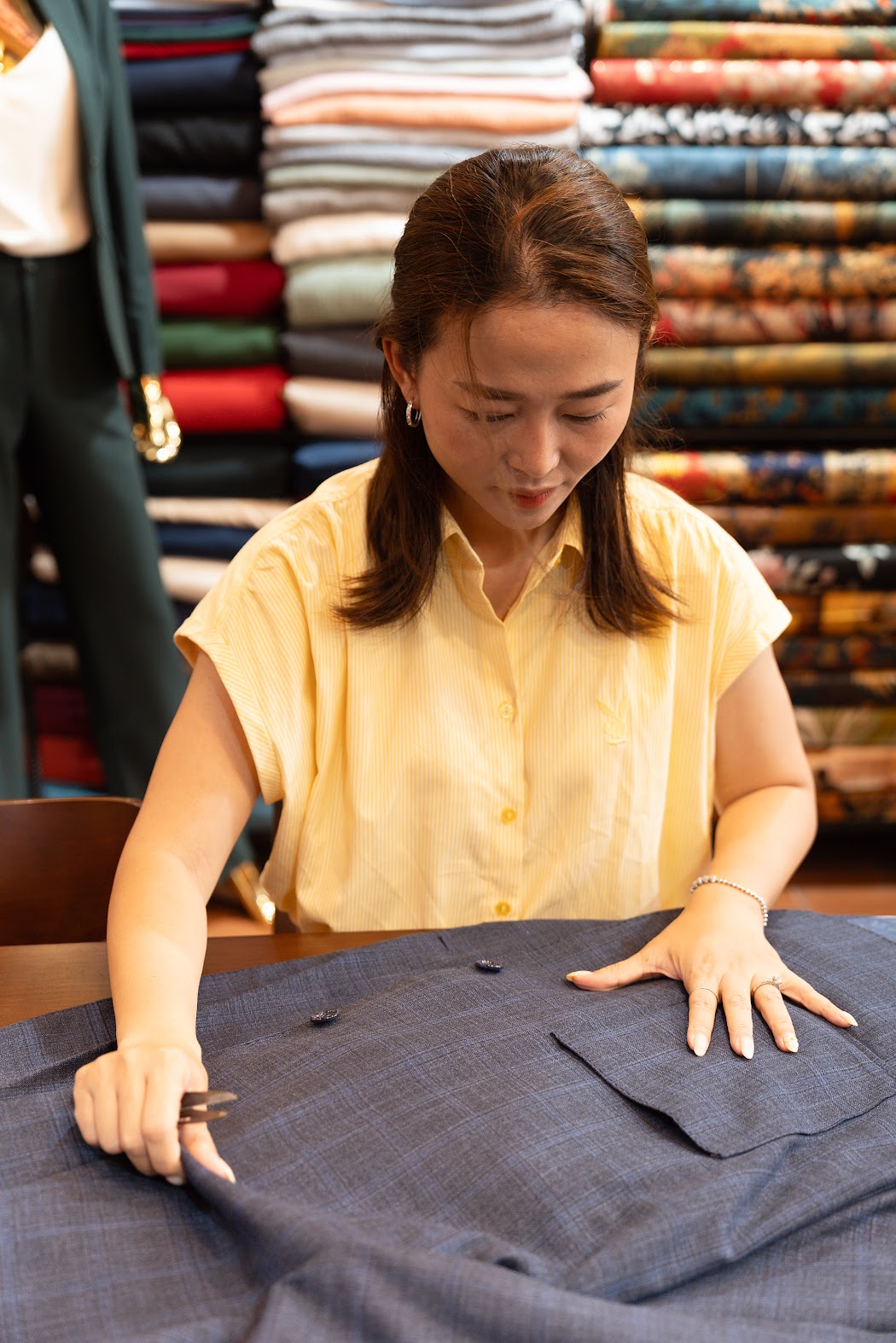 Custom Suit Tailor Near You - Fabric Cutter & Measurer