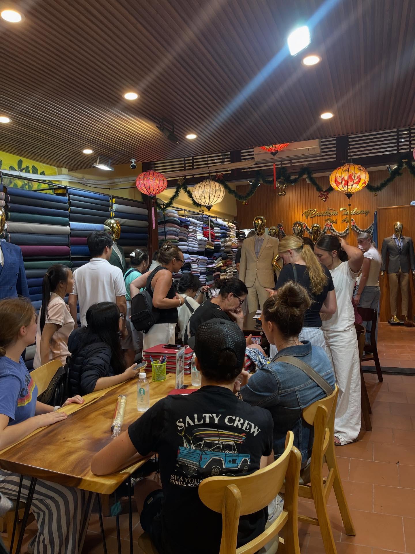Ở Hội An nên mua gì?