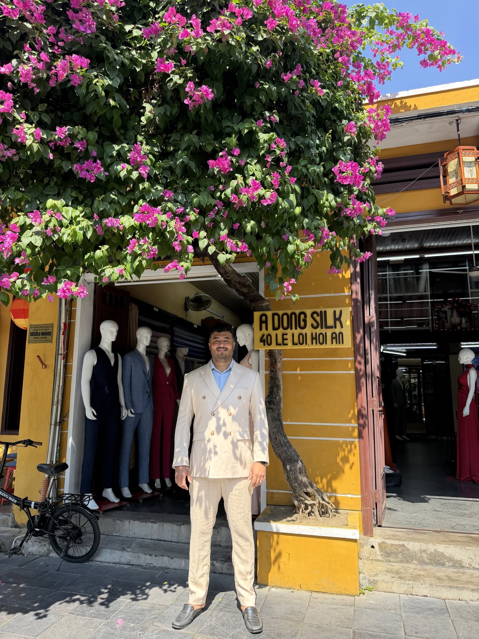Á Đông Silk (A Dong Silk)