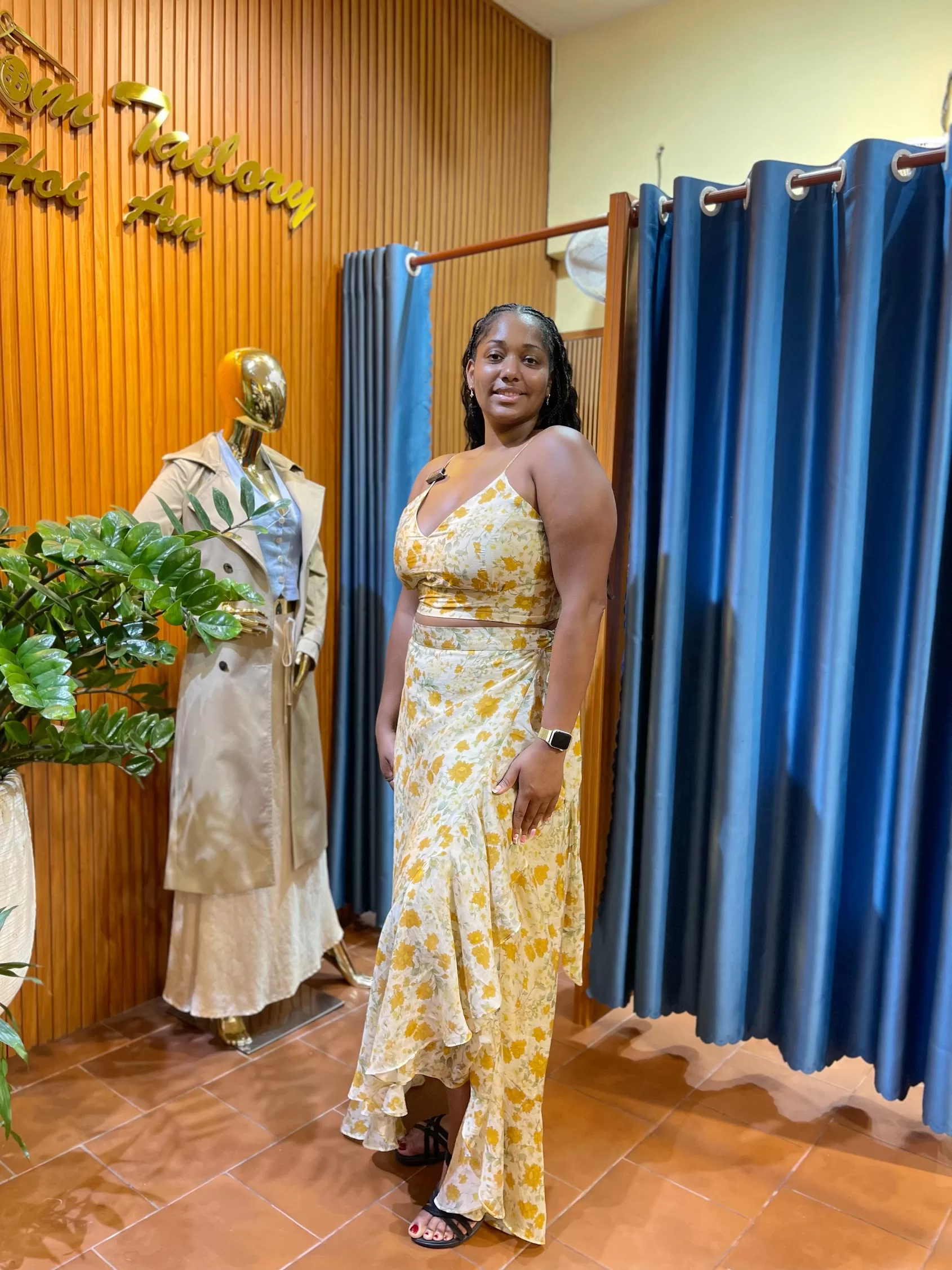 Custom Dress Hoi An